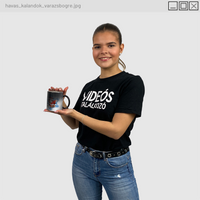 Kép 1/2 - DoggyAndi - Havas kalandok téli LIMITÁLT varázs bögre